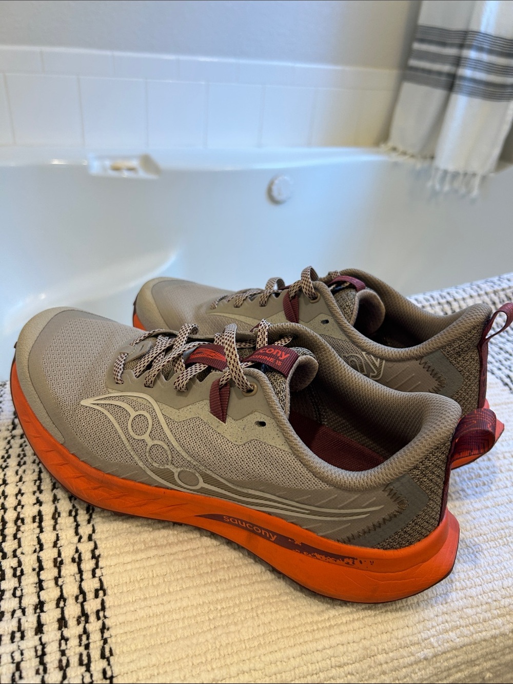 Saucony Oat & Salmon Athletic Trail Running Shoes